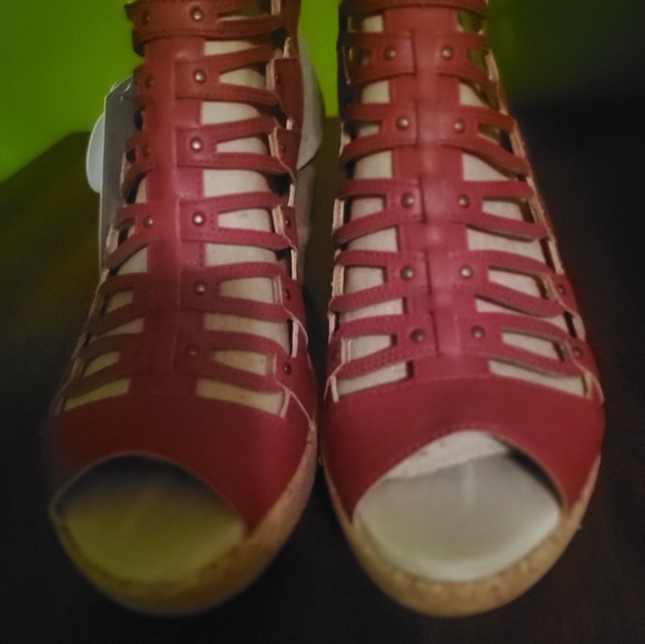 JBU memory foam wedge sandals - Picture 2 of 4